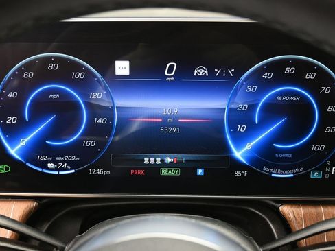 Used 2023 Mercedes-Benz EQE 350+ SUV w/ Pinnacle Trim Package image 22