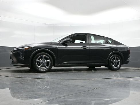 Used 2025 Kia K4 FWD image 42