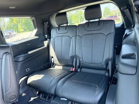 New 2026 Jeep Grand Cherokee L Limited AWD/4WD image 25