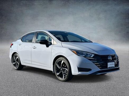New 2025 Nissan Versa SR w/ Trunk Package image 1