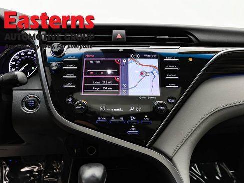 Used 2018 Toyota Camry XLE w/ Driver Assist Package FWD image 12
