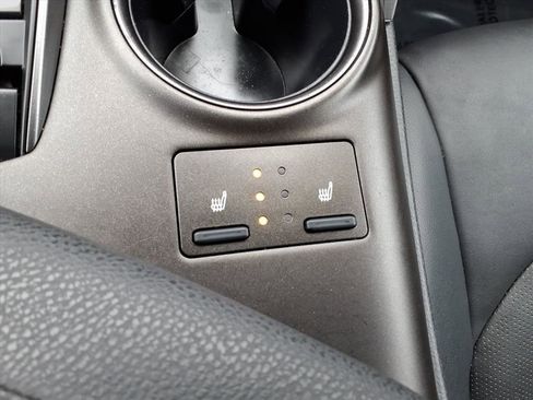 Used 2023 Toyota Camry XSE image 21