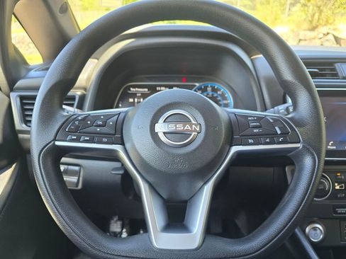 Used 2023 Nissan Leaf S FWD image 19