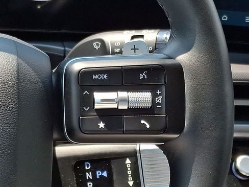 Used 2025 Hyundai Santa Fe SEL FWD image 21