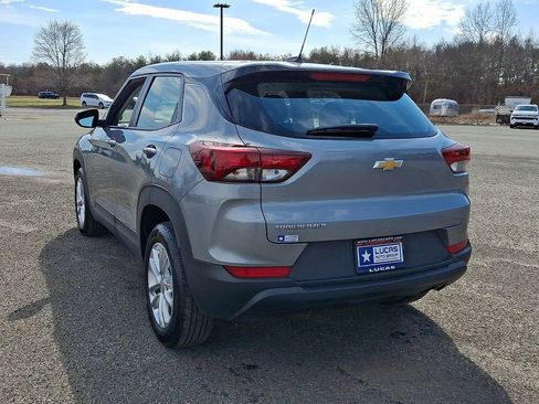 Used 2025 Chevrolet TrailBlazer LS image 9