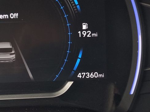 Used 2019 Hyundai Santa Fe Limited AWD/4WD image 19