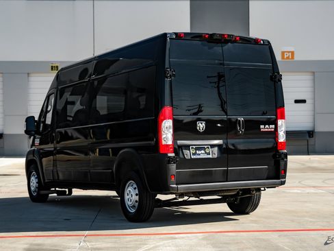 Used 2020 RAM ProMaster 2500 image 9
