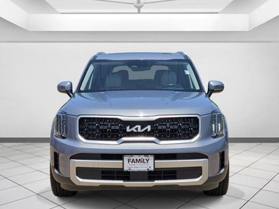 Used 2023 Kia Telluride EX w/ EX Captain's Chair Package
