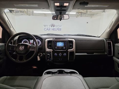 Used 2019 RAM 1500 Classic SLT AWD/4WD image 16