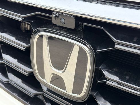 Used 2023 Honda Pilot Elite image 15