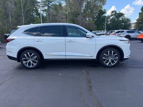Used 2024 Acura MDX w/ Technology Package AWD/4WD image 5