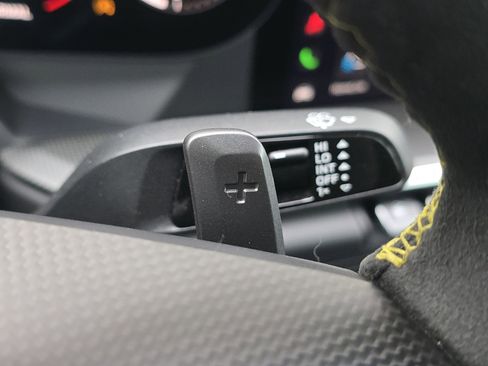 Certified 2023 Porsche 911 Turbo image 26