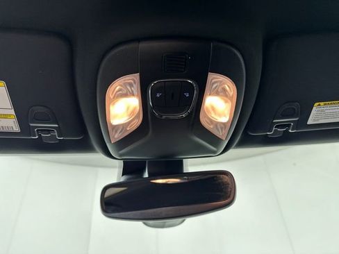 Used 2024 Jeep Compass Limited image 24