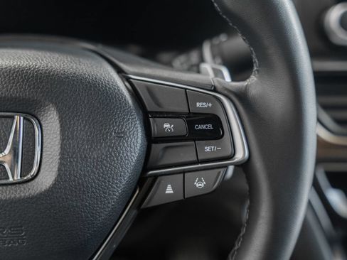 Used 2022 Honda Accord Sport image 25