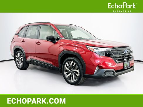 Used 2025 Subaru Forester Touring image 1