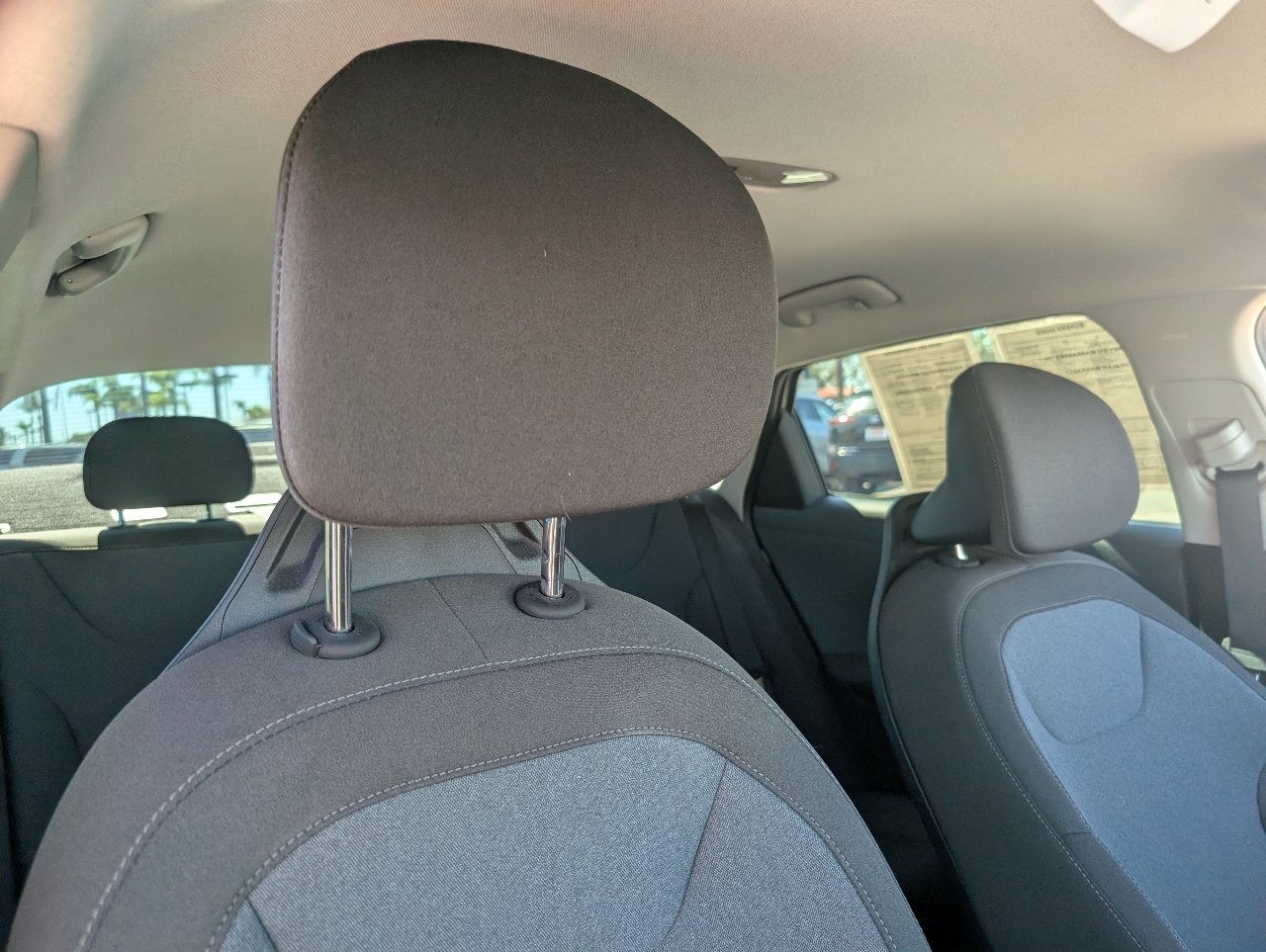 Used 2025 Kia K4 FWD image 3