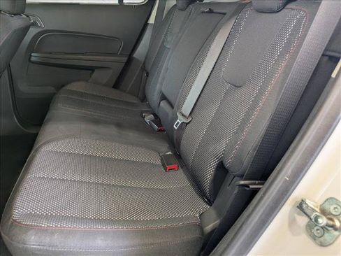 Used 2017 Chevrolet Equinox LT w/ Convenience Package FWD image 16