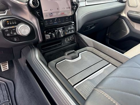 Used 2023 RAM 1500 Limited AWD/4WD image 26