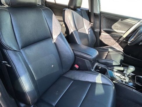 Used 2017 Toyota RAV4 Limited image 13
