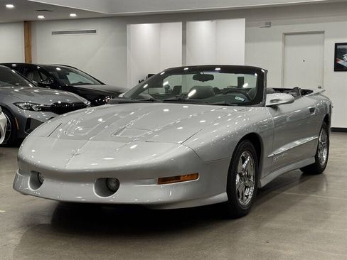 Used 1997 Pontiac Firebird Trans Am image 7