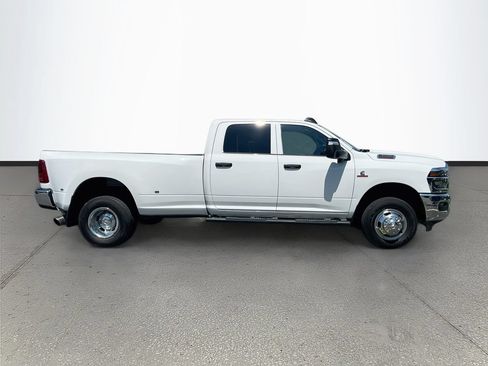 Used 2026 RAM 3500 Tradesman AWD/4WD image 8