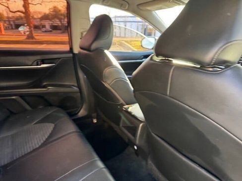 Used 2021 Toyota Camry SE image 20
