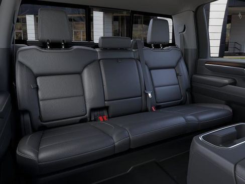 New 2026 GMC Sierra 2500 Denali w/ Technology Package AWD/4WD image 17