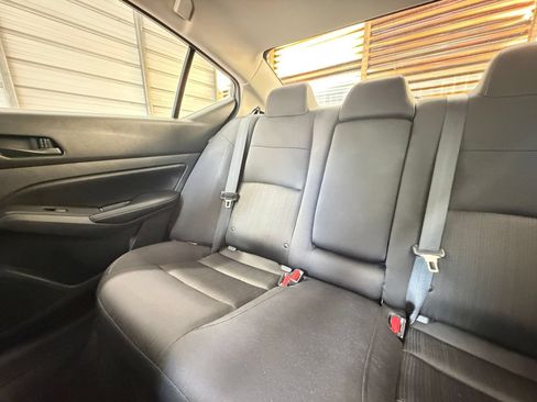 Used 2025 Nissan Altima 2.5 SV FWD image 39