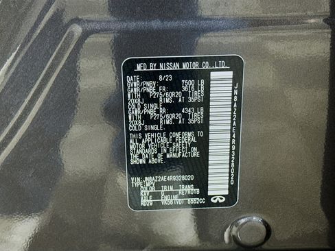 Used 2024 INFINITI QX80 Luxe image 40