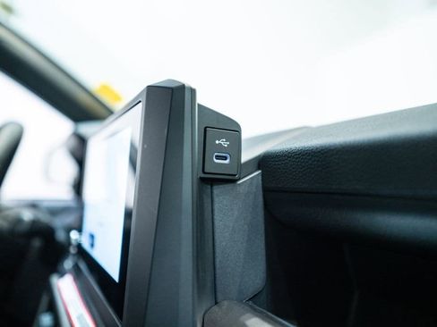 Used 2025 Toyota 4Runner SR5 image 27