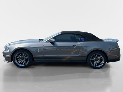 Used 2011 Ford Mustang Shelby GT500 w/ Electronics Pkg RWD image 2