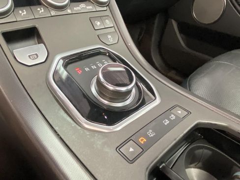 Used 2018 Land Rover Range Rover Evoque SE AWD/4WD image 21