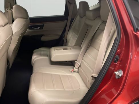 Used 2019 Honda CR-V Touring image 11