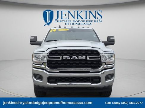 Certified 2024 RAM 3500 Tradesman w/ Safety Group AWD/4WD image 11