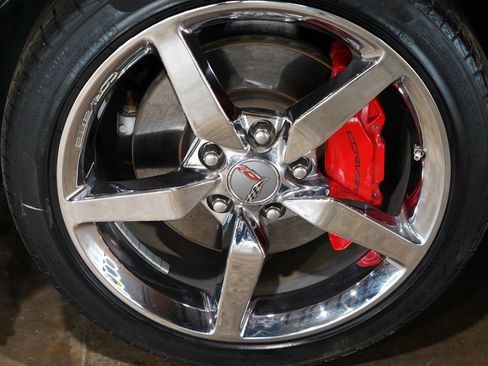 Used 2014 Chevrolet Corvette Stingray Coupe w/ 3LT Preferred Equipment Group image 55