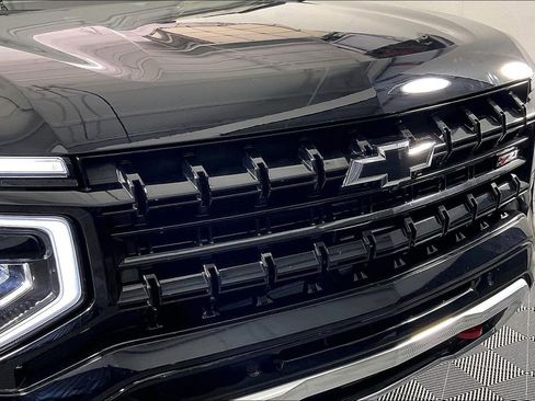 Used 2025 Chevrolet Tahoe Z71 AWD/4WD image 39