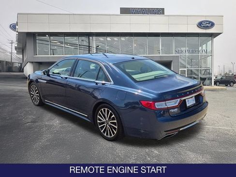 Used 2017 Lincoln Continental Select AWD/4WD image 6