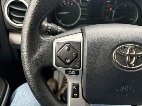 Used 2018 Toyota Tundra SR5 image 15