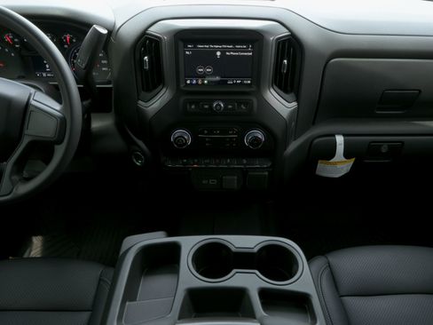 Used 2025 Chevrolet Silverado 1500 Custom Trail Boss w/ Turbomax Blackout Package AWD/4WD image 10