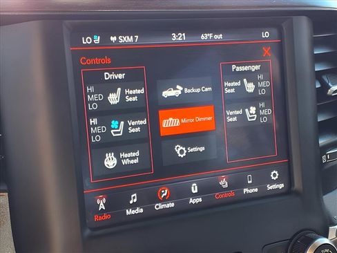 Used 2021 RAM 1500 Laramie image 12