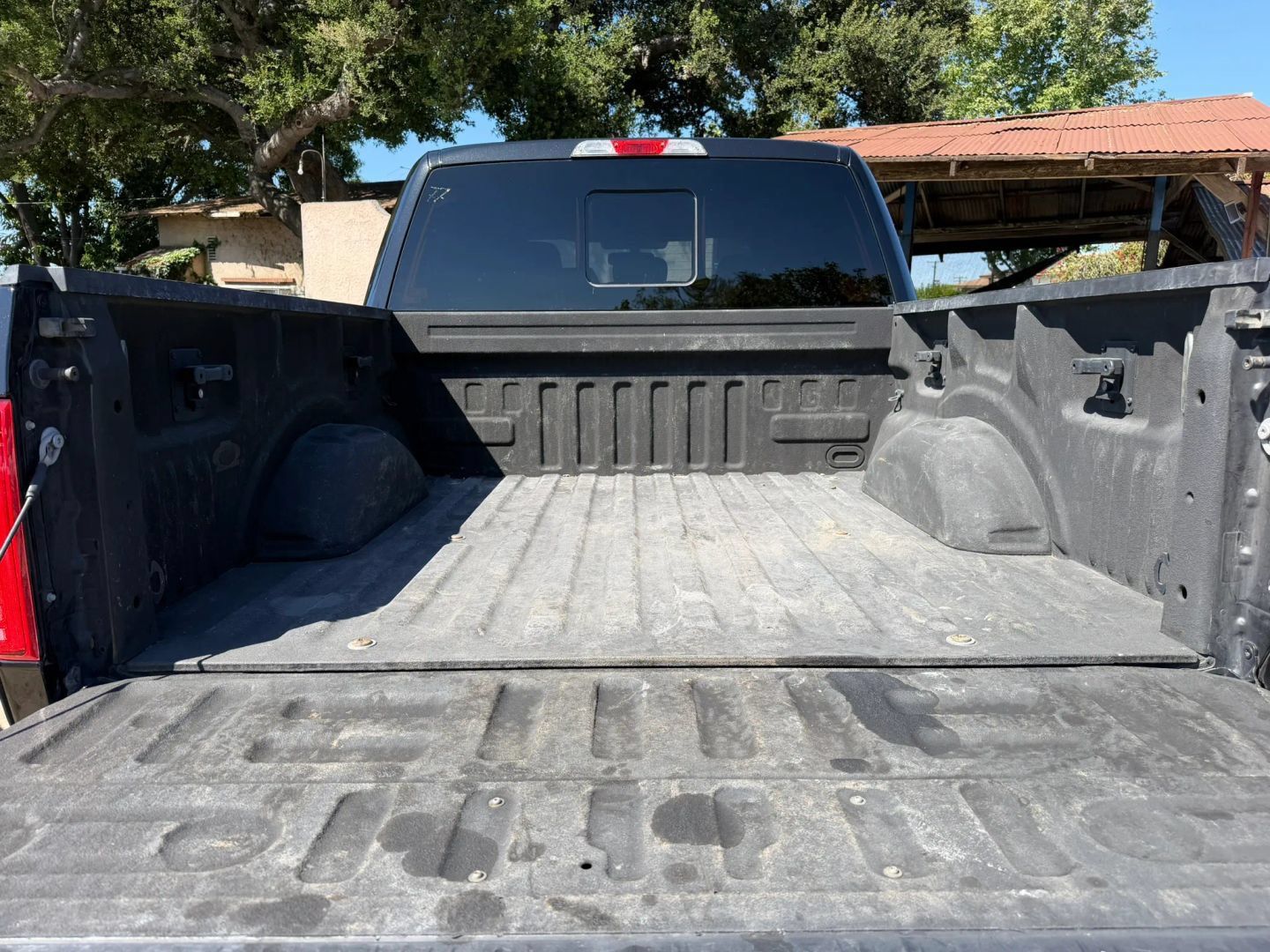 Used 2015 Ford F150 XLT w/ Equipment Group 302A Luxury AWD/4WD image 14