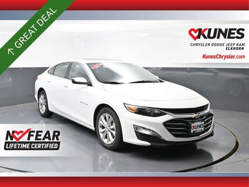 Used 2024 Chevrolet Malibu LT image 1
