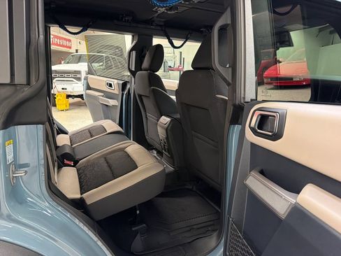 Used 2023 Ford Bronco Wildtrak AWD/4WD image 39