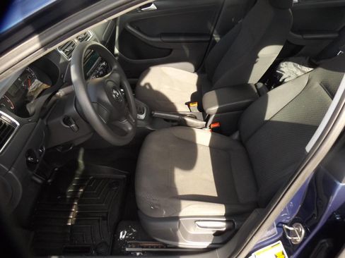 Used 2014 Volkswagen Jetta S FWD image 11