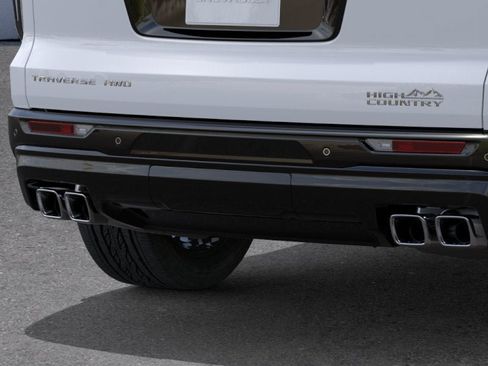 New 2026 Chevrolet Traverse High Country AWD/4WD image 14