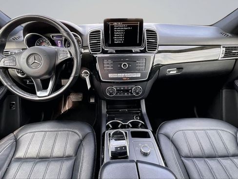 Used 2018 Mercedes-Benz GLE 350 w/ Premium 1 Package image 16