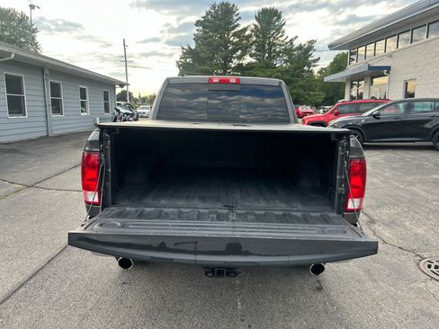 Used 2019 RAM 1500 Big Horn AWD/4WD image 24