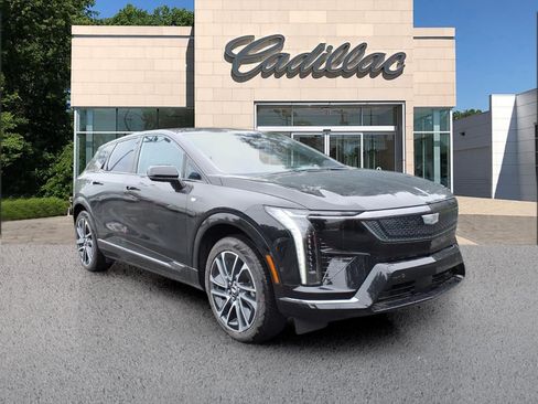 New 2027 Cadillac Optiq Sport w/ LPO, Floor Liner Package AWD/4WD image 7