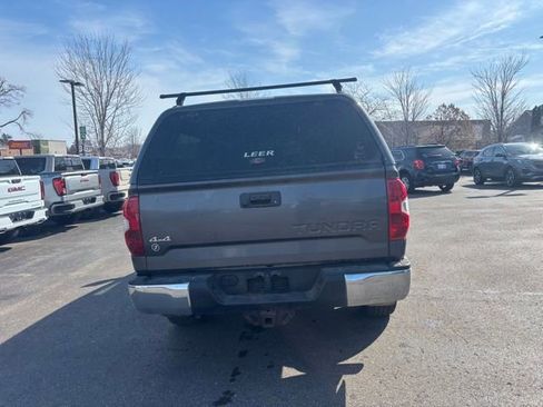 Used 2014 Toyota Tundra SR5 w/ SR5 Upgrade Package image 8