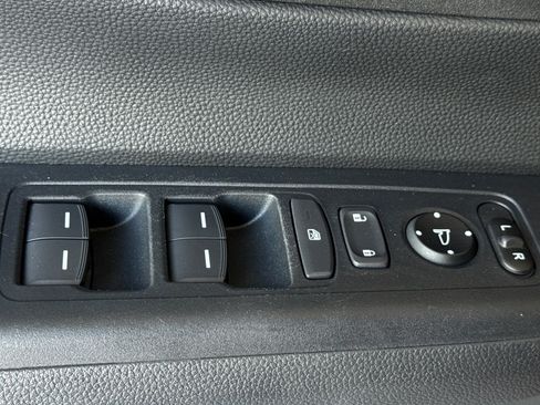 Used 2025 Honda CR-V Sport-L image 13